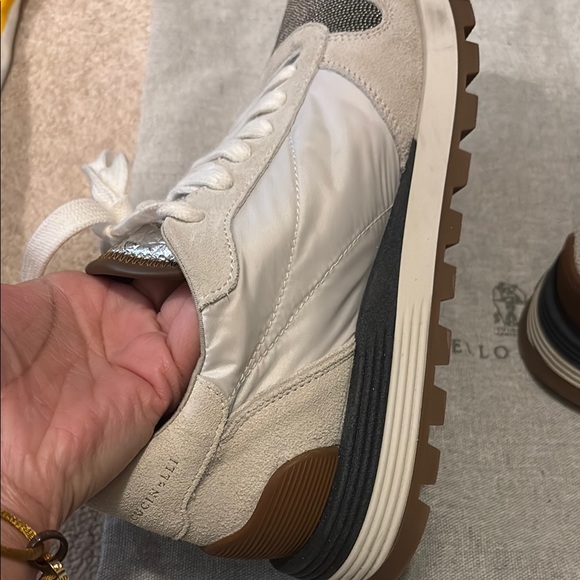 Brunello Cucinelli White and Black Sneakers with Vintage Style - Picture 5 of 10